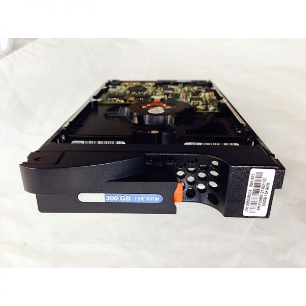 005049034 - EMC 300GB 15K RPM SAS  3.5" HDD for AX4-5, AX4-5I, AX4-5F