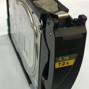 ST4000NXCLAR4000 - EMC 4TB 7200 RPM SAS 3.5" HDD for VNX5100, 5200, 5300, 5400, 5500, 5600, 5700, 5800, 7500, 7600, 8000 series 15 disk enclosures and VNXe3300. 1 year warranty. ST4000NXCLAR4000 - EMC 4TB 7200 RPM SAS 3.5" HDD for VNX5100, 5200, 5300, 5400, 5500, 5600, 5700, 5800, 7500, 7600, 8000 series 15 disk enclosures and VNXe3300. 1 year warranty.