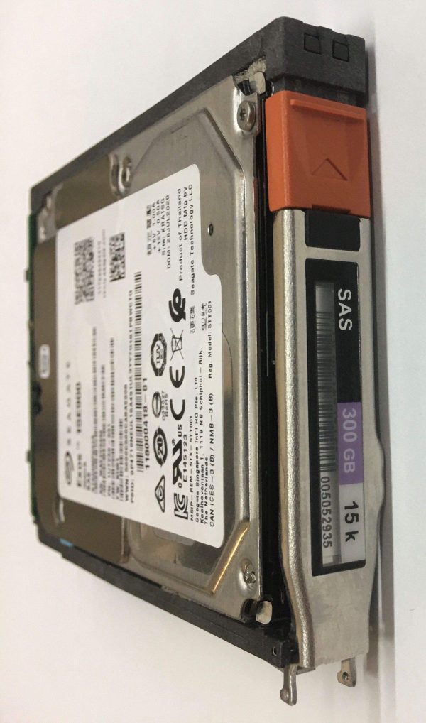 005052935 - EMC 300GB 15K RPM SAS 2.5" HDD for VNX5200, 5400, 5600, 5800, 7600, 8000 25 disk enclosure, VNX5400, 5600, 5800, 7600, 8000 120 disk enclosure, VNXe1600, 3200