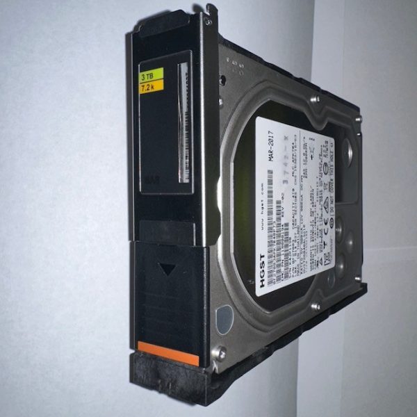 HUS72604CLAR3000 - Data Domain 3TB 7200 RPM SAS 3.5" HDD for Data Domain DS60, 60 bay enclosures. 1 year warranty.