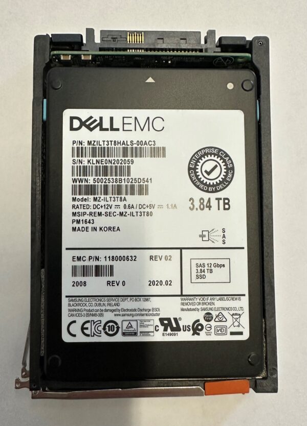 MZILT3T8HALS-00AC3 - EMC 3.84TB SSD SAS 2.5" HDD for Unity 300F, 350F, 400F, 450F, 500F, 550F, 600F, 650F, 25 and 80 bay disk enclosures.