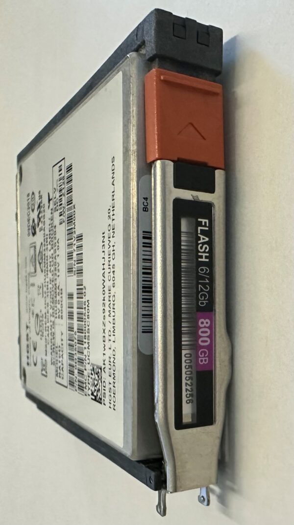 005052256 - EMC 800GB SSD SAS 2.5" HDD for Unity 300, 400, 500, and 600 series 25 and 80 disk enclosures
