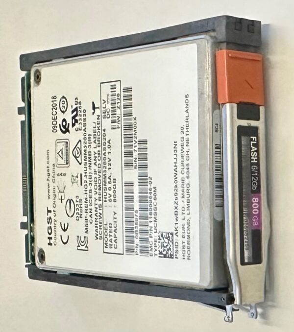 118000546-02 - EMC 800GB SSD SAS 2.5" HDD for Unity 300, 400, 500, and 600 series 25 and 80 disk enclosures